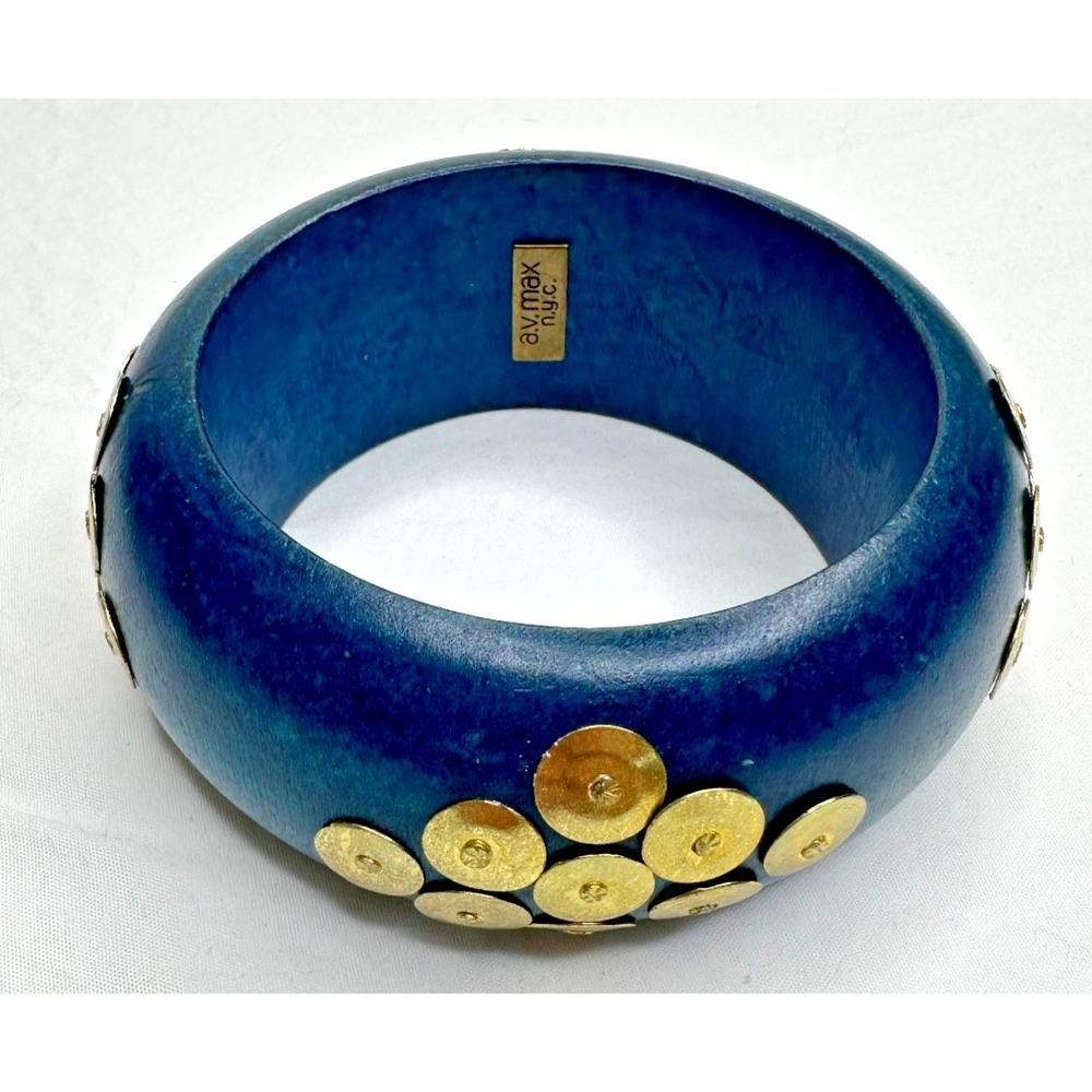 A V MAX NYC Bangle Bracelet Blue Wood Gold Grommets Statement Stunning